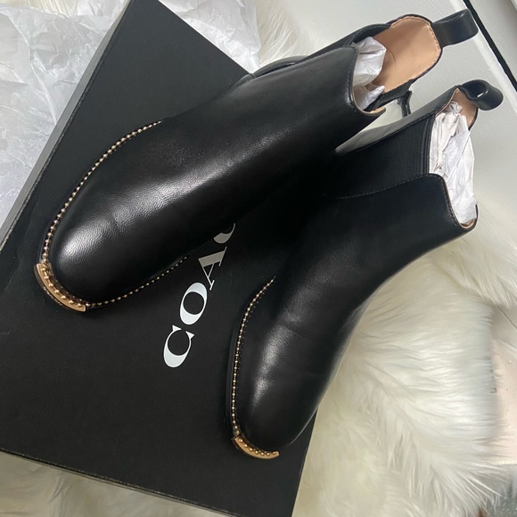 NIB - Only 1 left - Coach Women Nichole Bootie - size 6 US - G5361 - Picture 13 of 15